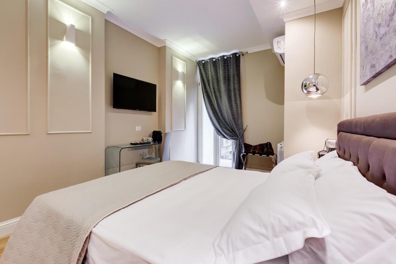 Mellini Palace Suites By Premium Suites Collection Rom Exteriör bild
