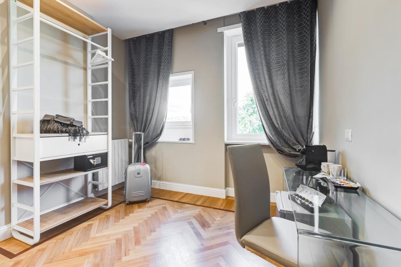 Mellini Palace Suites By Premium Suites Collection Rom Exteriör bild